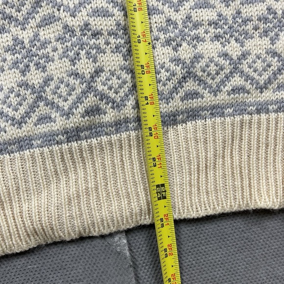 Vintage Oslo Sweater Shop Womens Sweater Medium 42 Fair Isle Wool Polar Bear - Picture 13 of 15